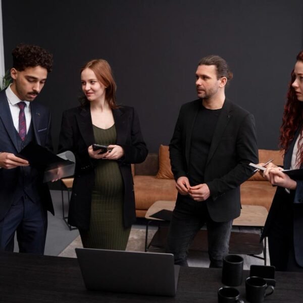 Hire-and-Host-Model-1
